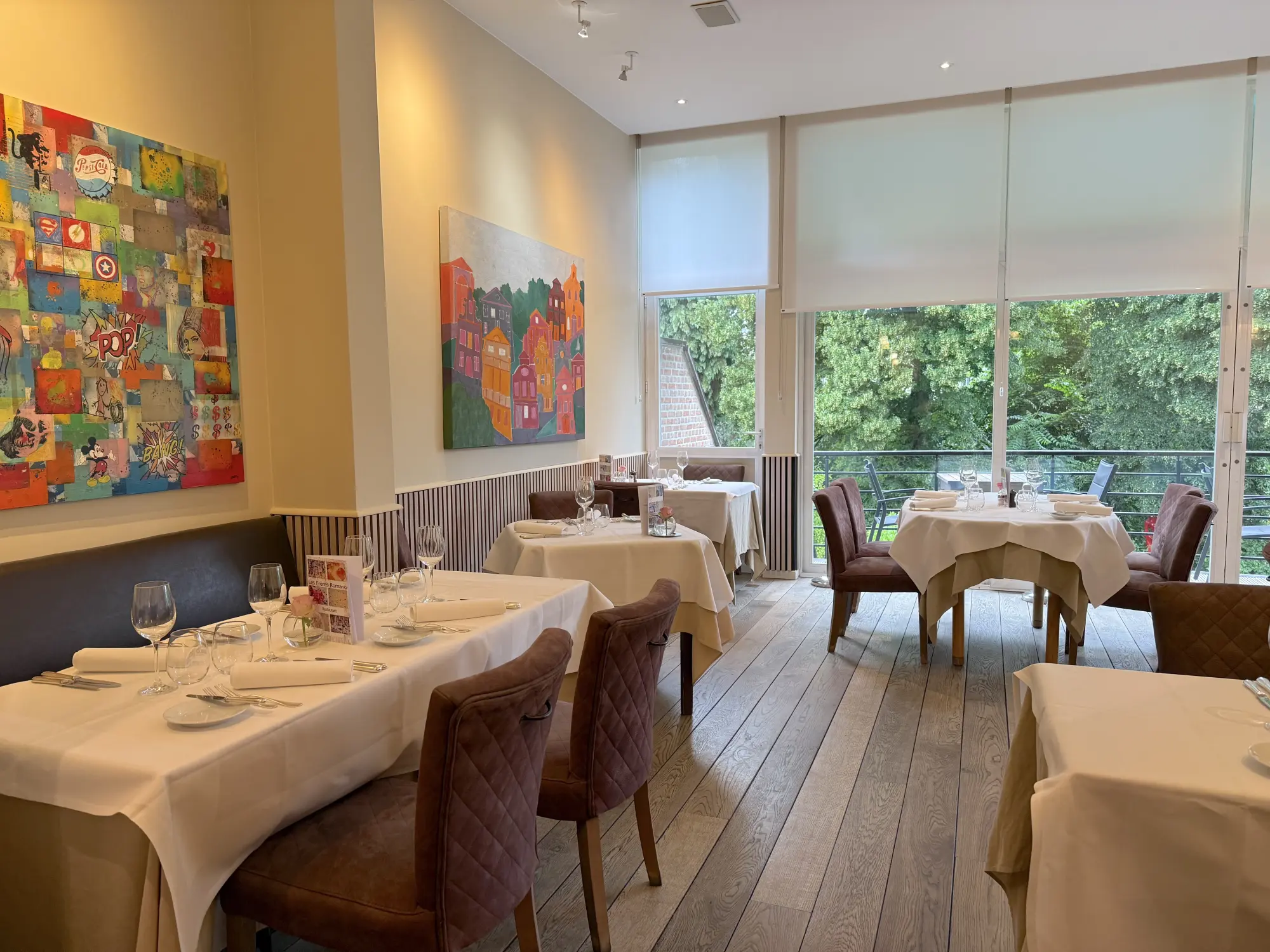 Salle principale — Les Frères Romano, Uccle